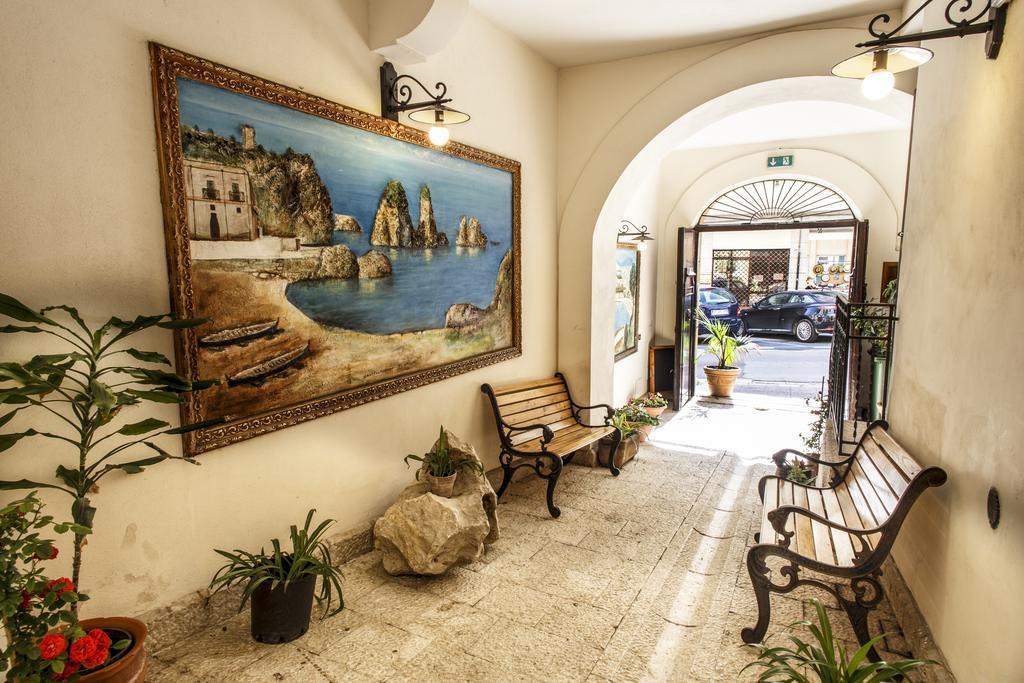 Locanda Scirocco Aparthotel Castellammare del Golfo Luaran gambar